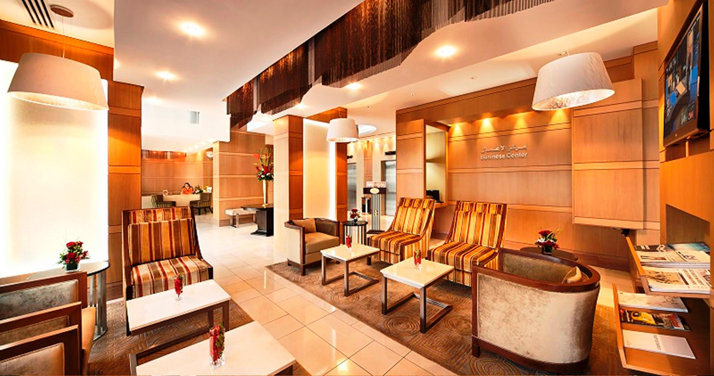 Oaks Liwa Executive Suites Абу Даби Екстериор снимка